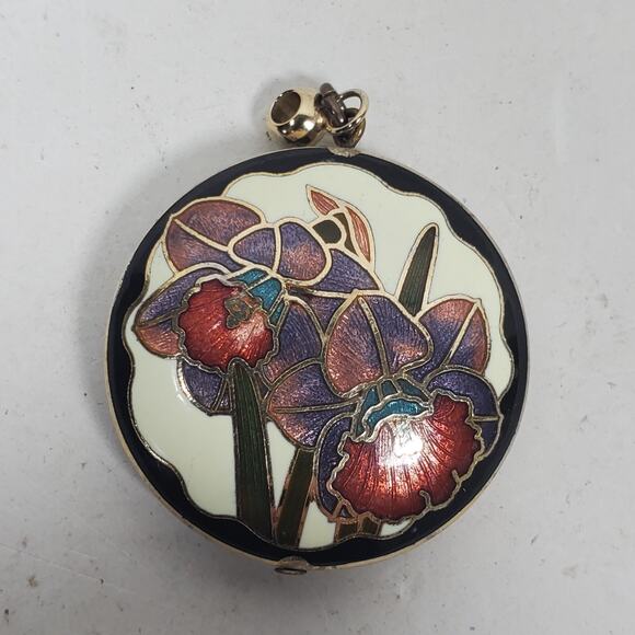 Vintage Cloisonne Pendant 1.25 Inch Floral w/ Black Trim - Picture 1 of 2